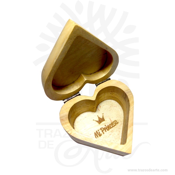 Caja regalo corazón en madera de pino 10 X 10 X 8 cm en crudo 2 Trazos de Arte