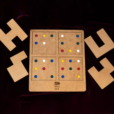 Juego de mesa "Concéntrese" en MDF de 21 x 21 cm, diseñado para mejorar la memoria, concentración y habilidades deductivas. Ideal para todas las edades.