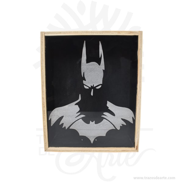 Alcancía Batman en madera de 25 x 20 x 10 cm