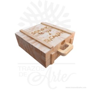 Caja maletín en madera