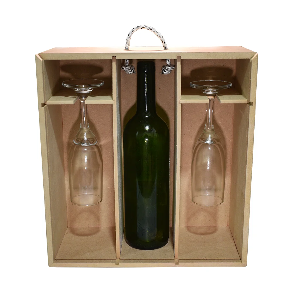 Caja en MDF vino y dos copas | Trazos de Arte Caja de madera MDF para botella de vino y dos copas con tapa deslizable abierta y manija sobre fondo blanco.