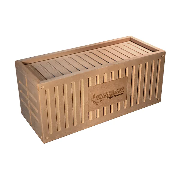 Caja tipo contenedor en MDF personalizado caja contenedor en mdf personalizada con grabado láser vista 3/4 acabado natural fondo blanco