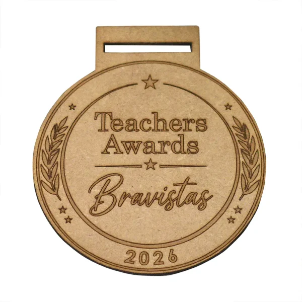 Placa para medalla en MDF de 3 mm personalizada para eventos deportivos y escolares.
